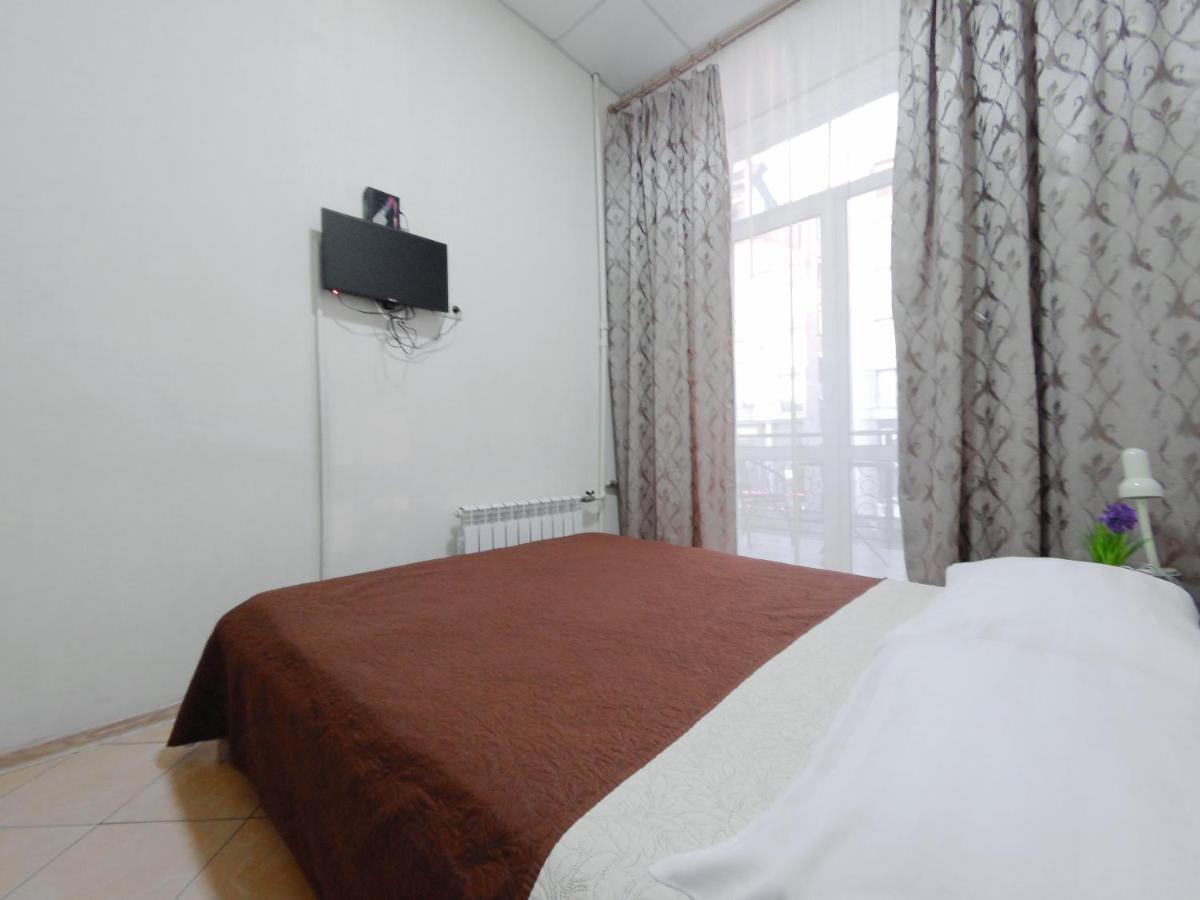 Mini Hotel Non-Stop Kiev Eksteriør bilde
