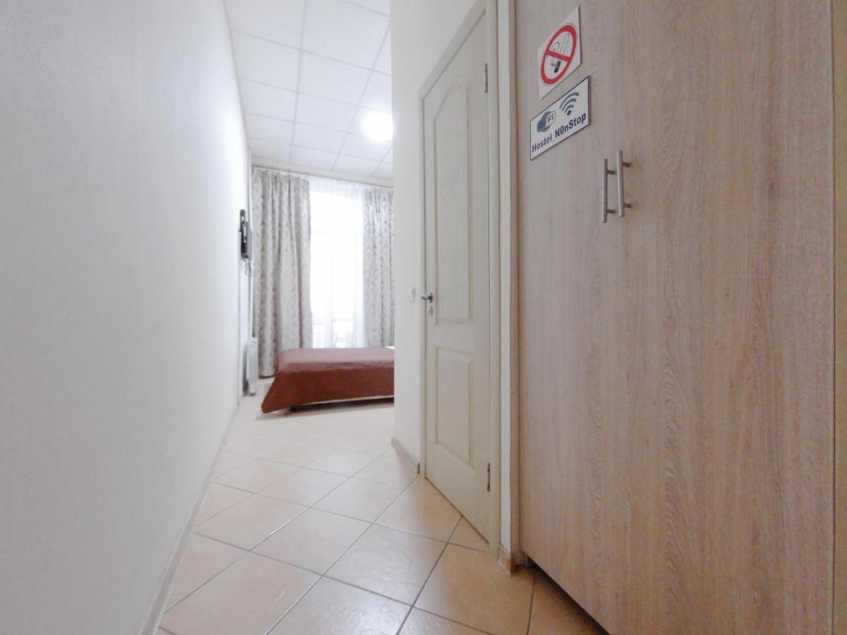 Mini Hotel Non-Stop Kiev Eksteriør bilde